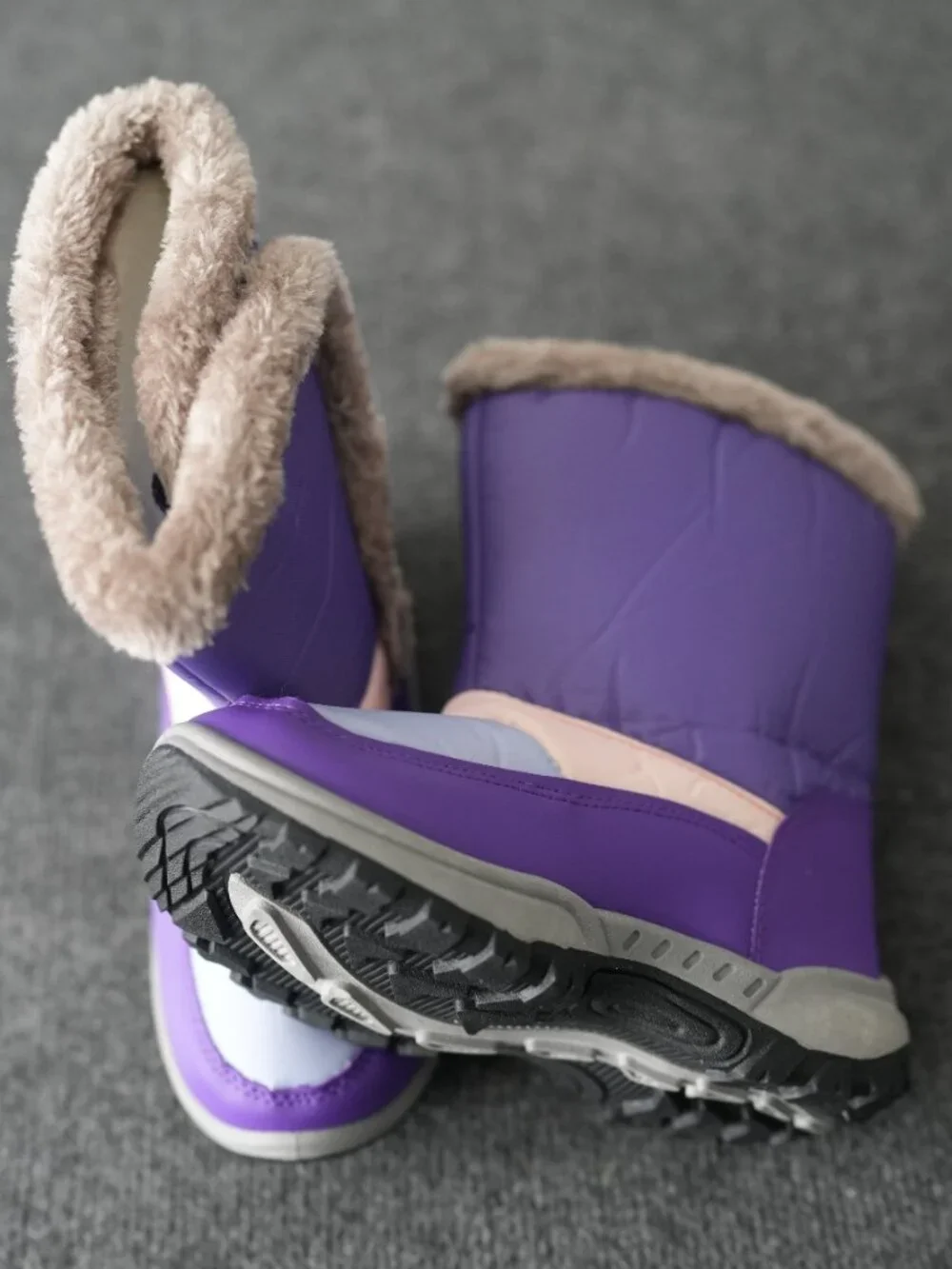 Caribou Faux Fur Trim Adaptive Snow Boots Kids Size 4